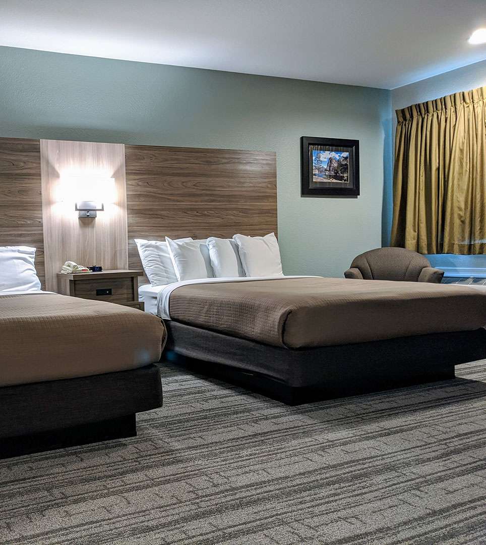 ENJOY THE GALLERY FROM OUR YOSEMITE AREA HOTEL