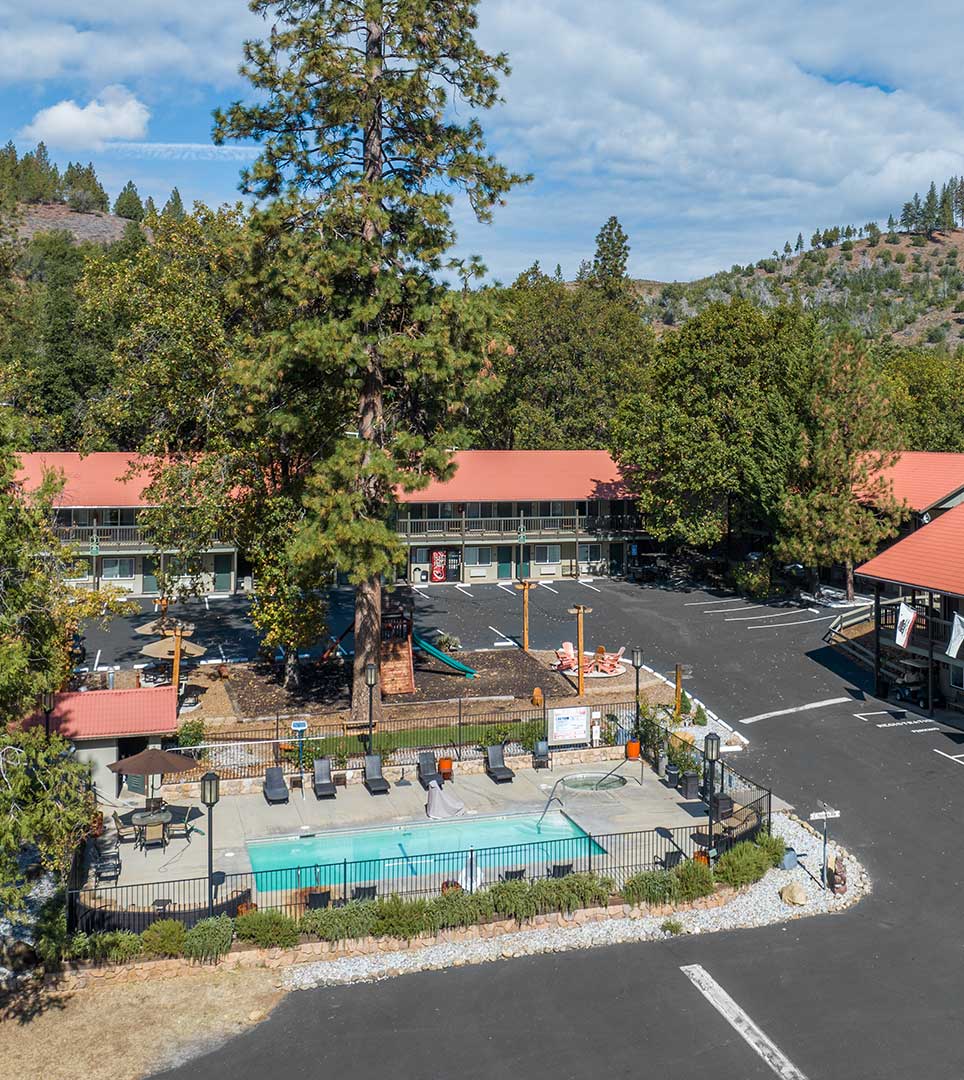 TAKE A LOOK AT WHAT OUR YOSEMITE AREA HOTEL OFFERS